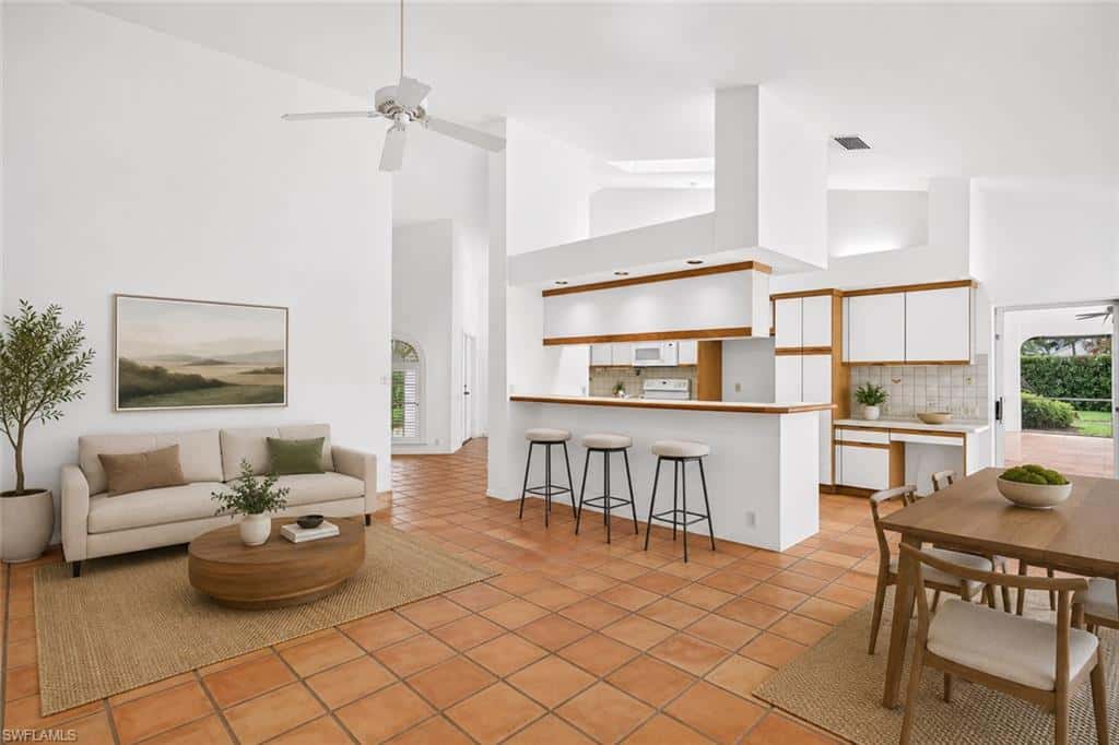 700 Hollybriar Ln, Naples, photo 16