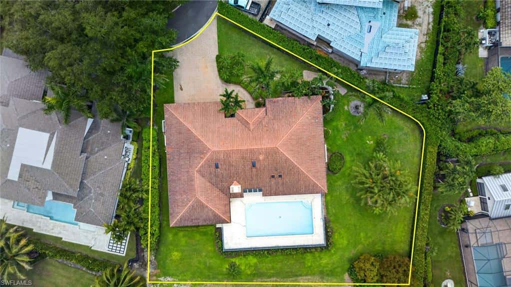 700 Hollybriar Ln, Naples, photo 30