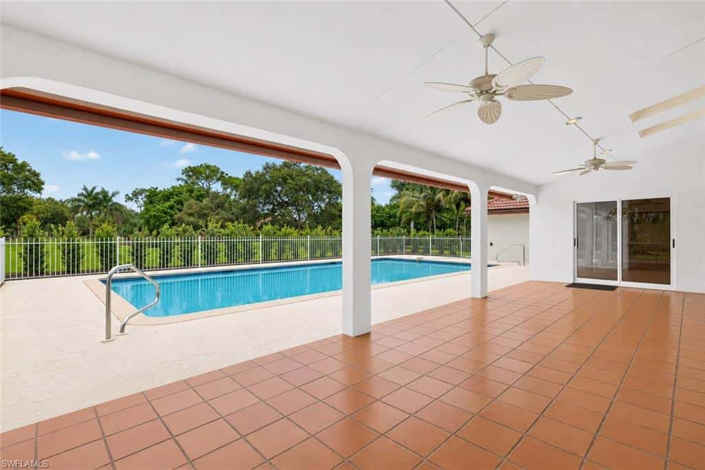 700 Hollybriar Ln, Naples, photo 11