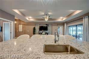 1042 32nd Pl, Cape Coral, photo 4