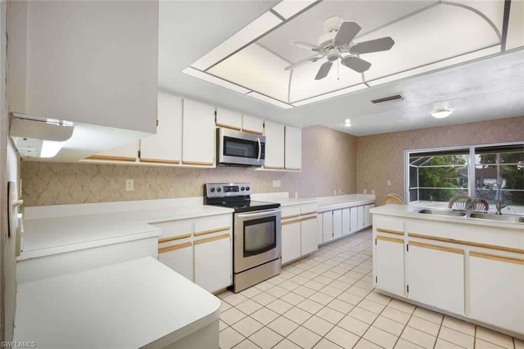 2207 Imperial Golf Co Blvd, Naples, photo 5