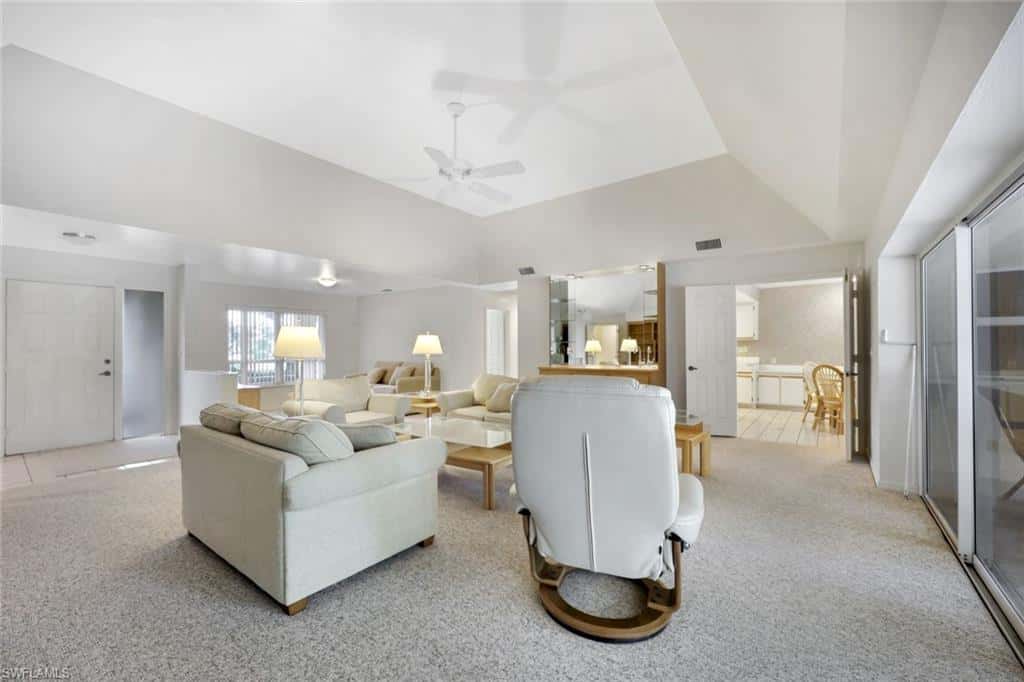 2207 Imperial Golf Co Blvd, Naples, photo 4