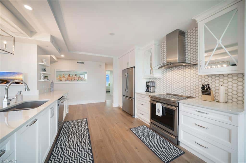 7515 Pelican Bay Blvd #6b, Naples, photo 5