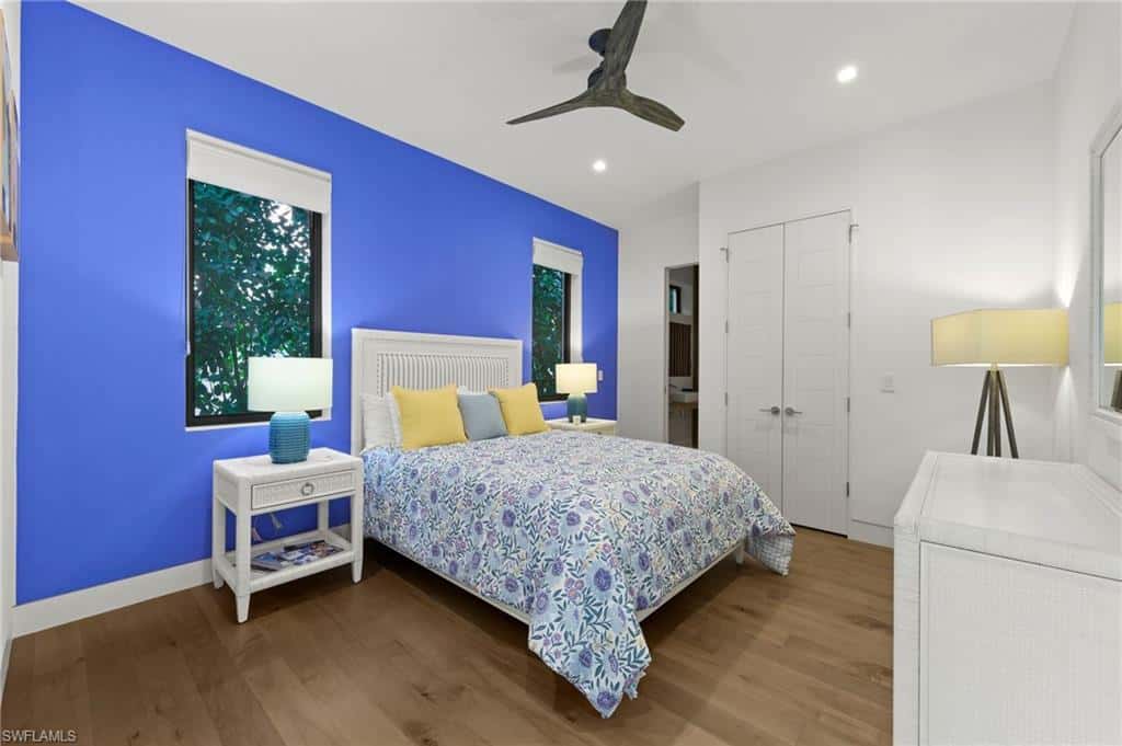 376 1st Ave, Naples, photo 27