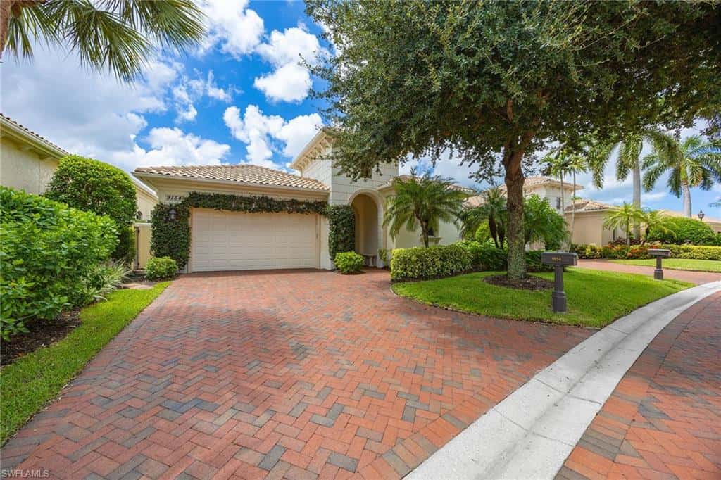 9154 Torrefino Ct, Naples, photo 40