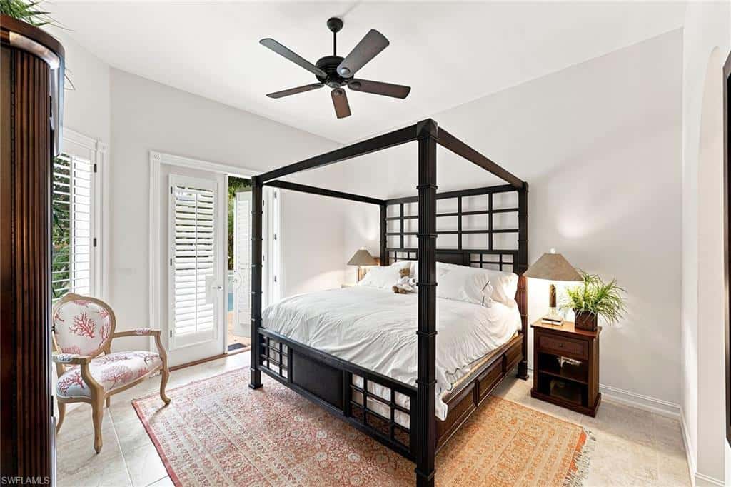 9154 Torrefino Ct, Naples, photo 35