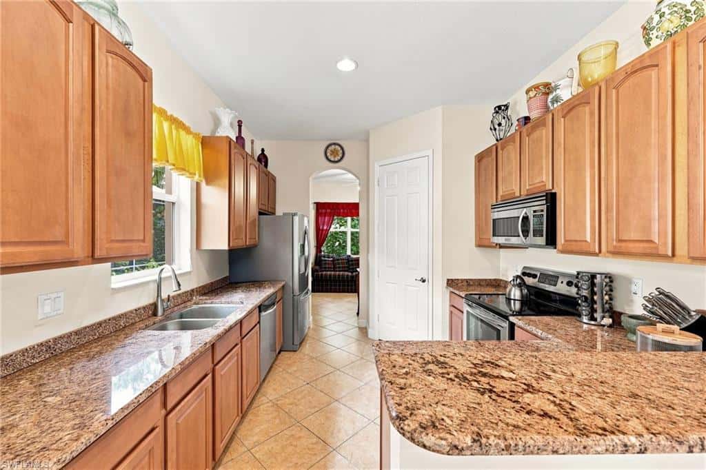 6116 Highwood Park Ln, Naples, photo 12