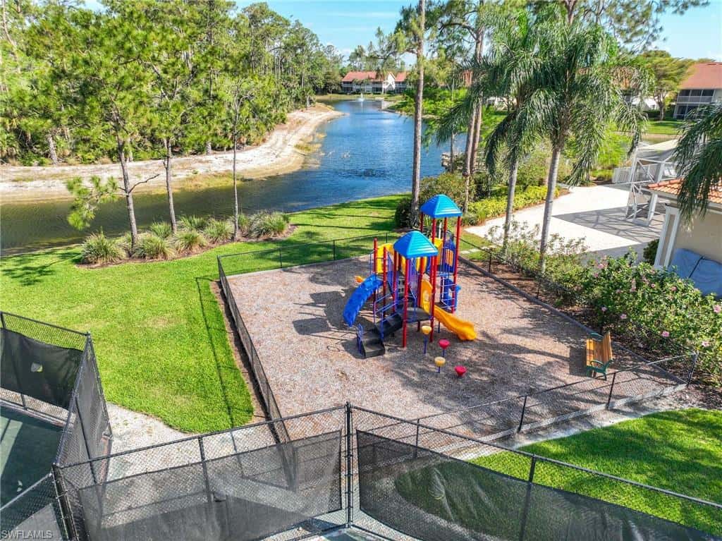 6116 Highwood Park Ln, Naples, photo 34