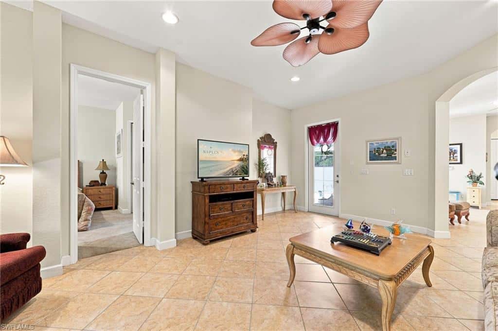 6116 Highwood Park Ln, Naples, photo 8