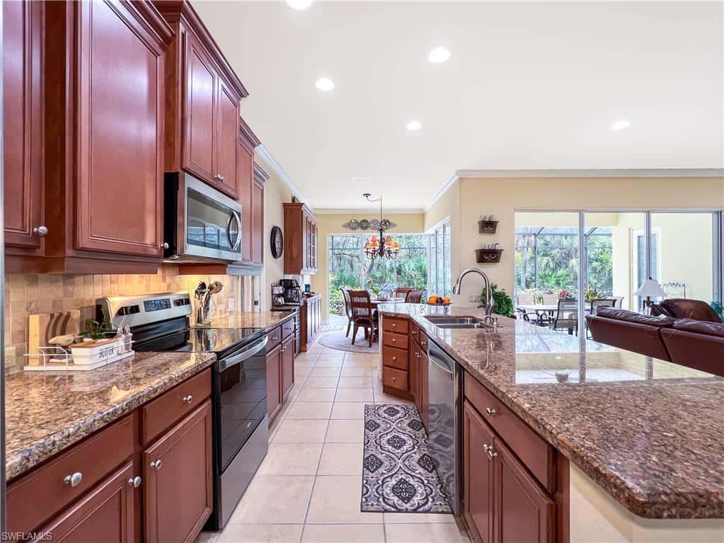 3290 Shady Bend Way, Fort Myers, photo 6