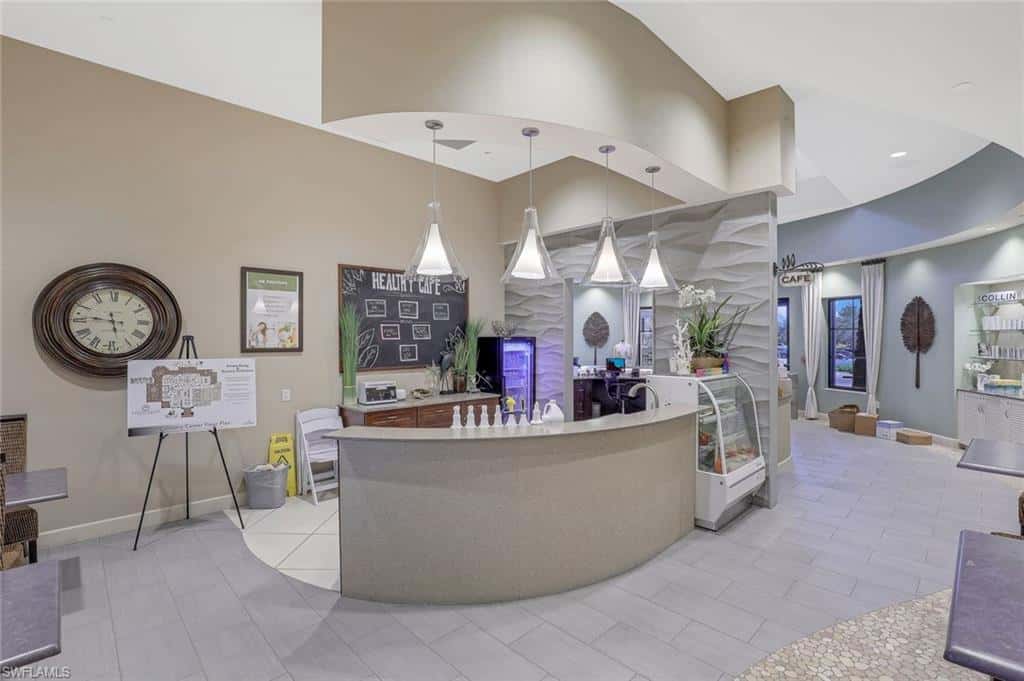 9408 Rapallo St, Naples, photo 31