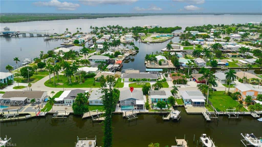 2574 Bayshore Dr, Matlacha, photo 41