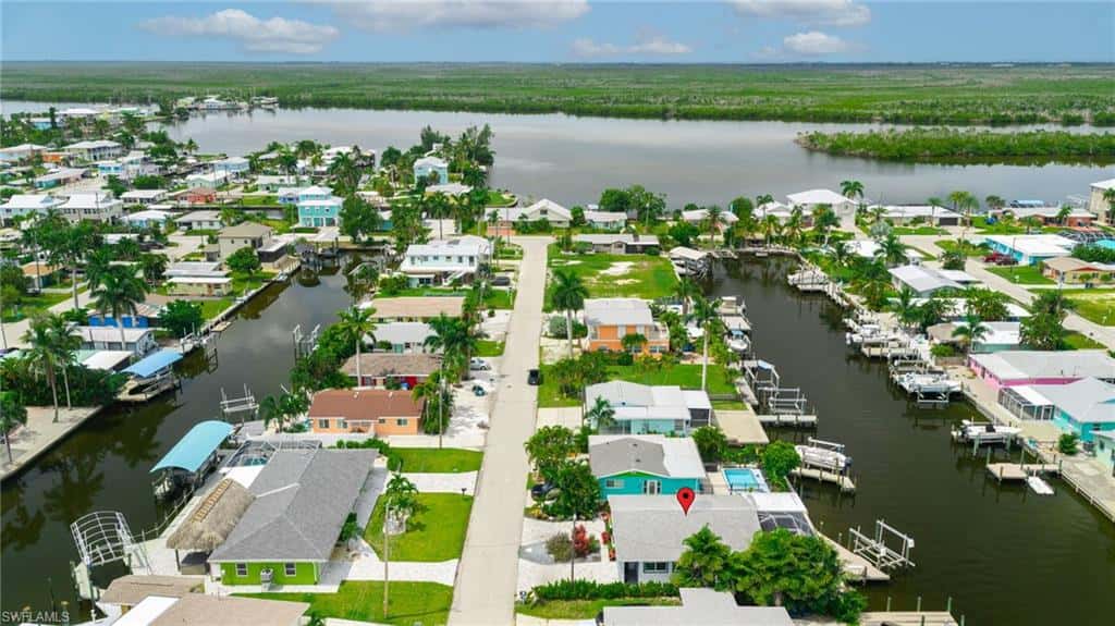 2574 Bayshore Dr, Matlacha, photo 39