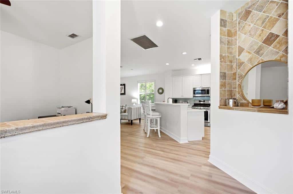 1903 Tarpon Bay Dr #134, Naples, photo 4
