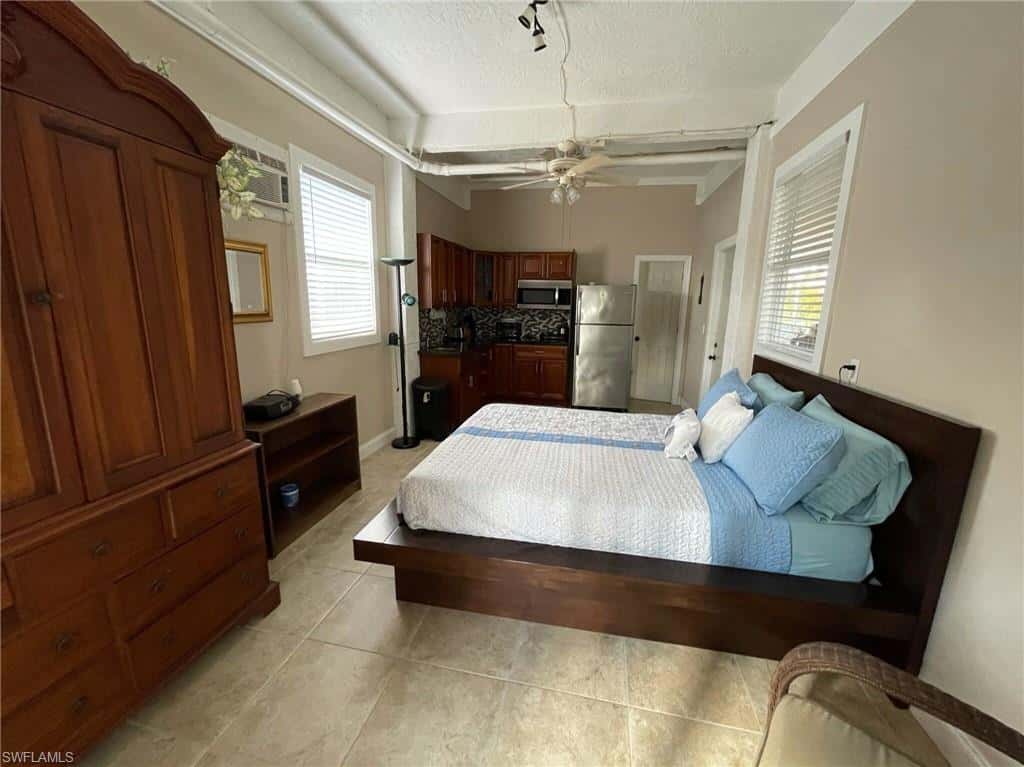 405 Cristobal St, Naples, photo 19