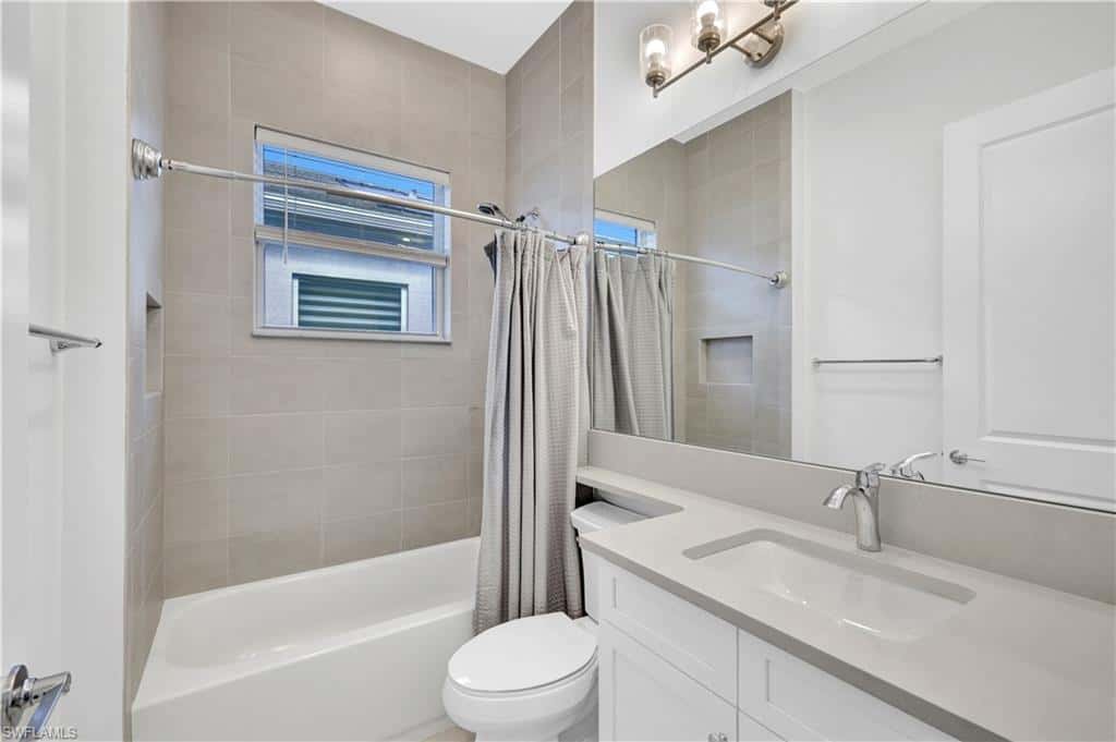 12261 Windamere Trl, Naples, photo 34