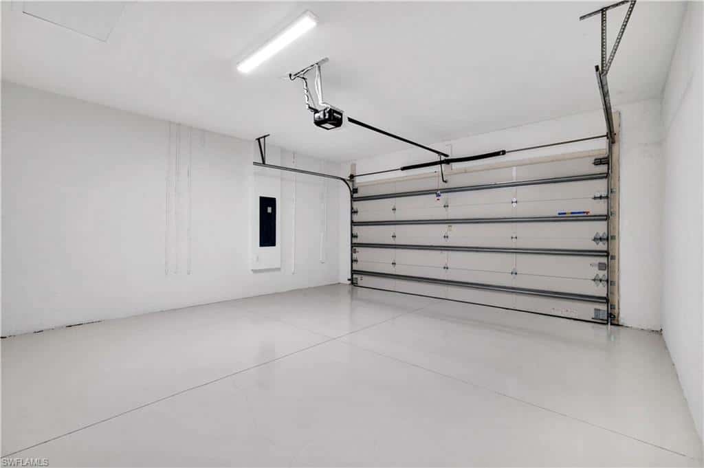 12261 Windamere Trl, Naples, photo 37