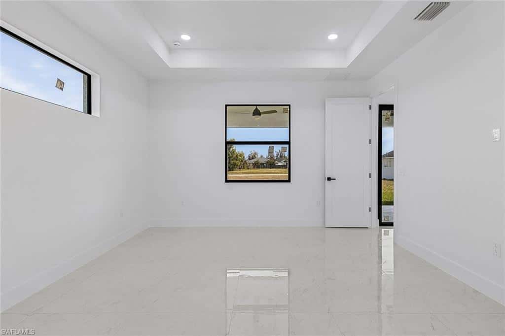 121 Gleason Pkwy, Cape Coral, photo 13