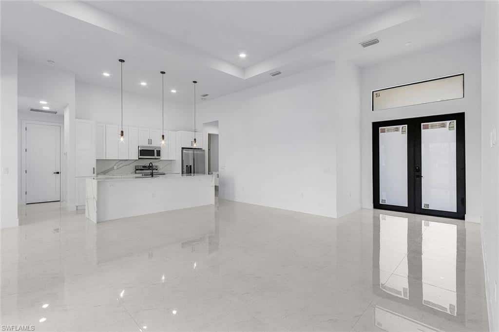 121 Gleason Pkwy, Cape Coral, photo 7
