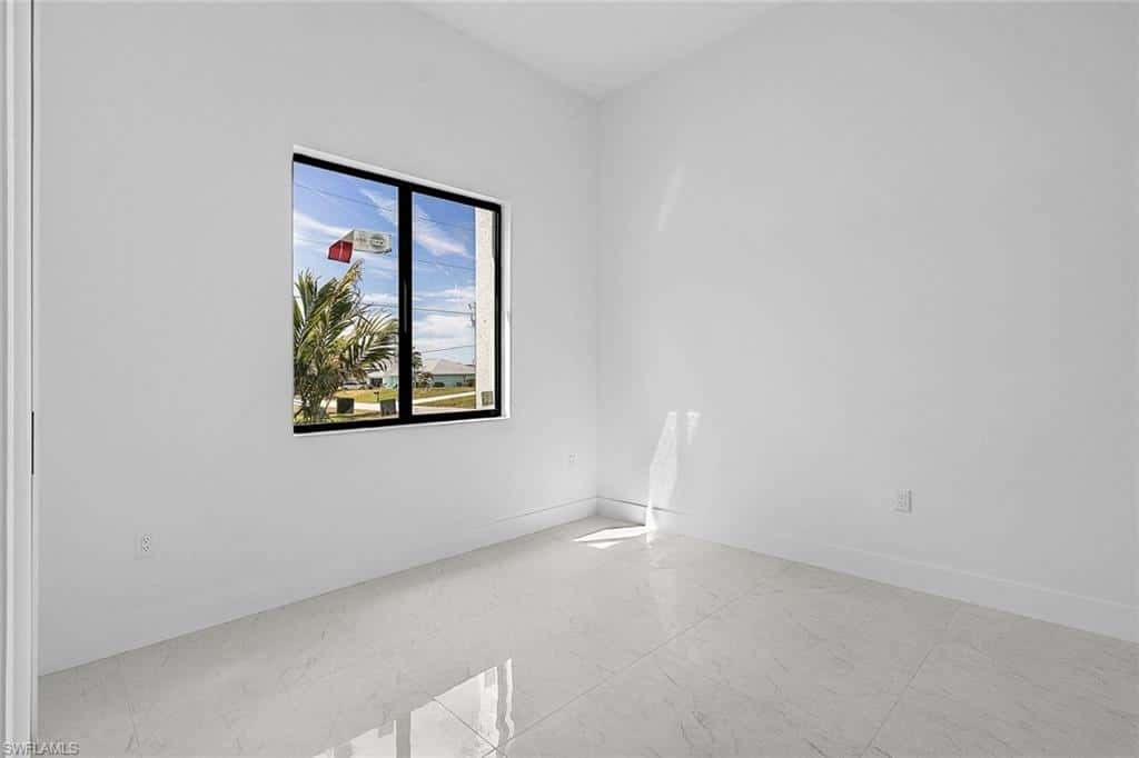 121 Gleason Pkwy, Cape Coral, photo 14