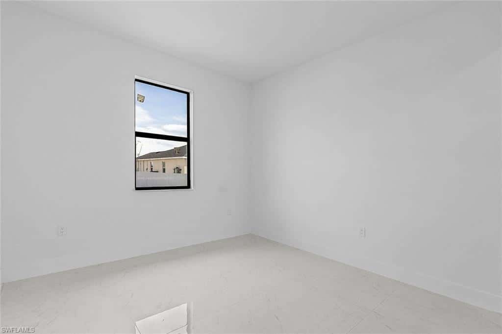 121 Gleason Pkwy, Cape Coral, photo 15
