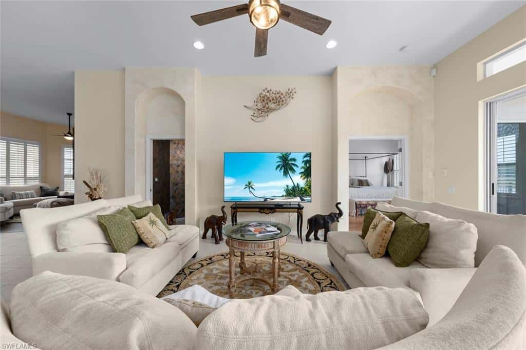 7904 Glenfinnan Cir, Fort Myers, photo 11