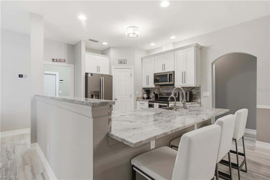 219 12th Ln, Cape Coral, photo 10