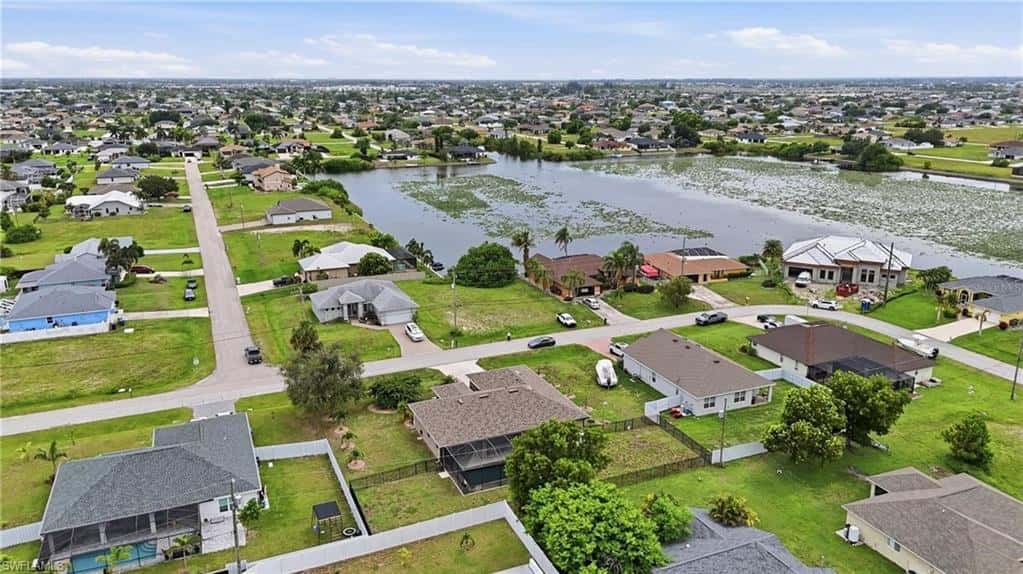 219 12th Ln, Cape Coral, photo 50