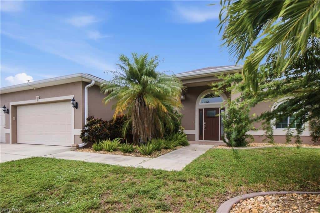 219 12th Ln, Cape Coral, photo 25