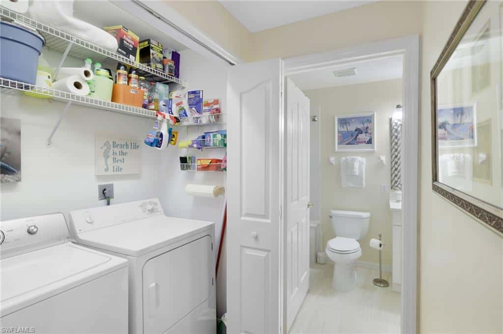 8009 San Vista Cir, Naples, photo 36