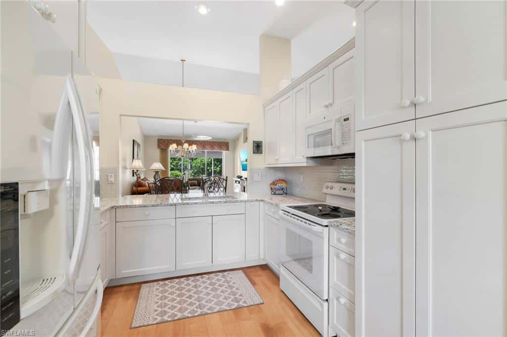 8009 San Vista Cir, Naples, photo 8