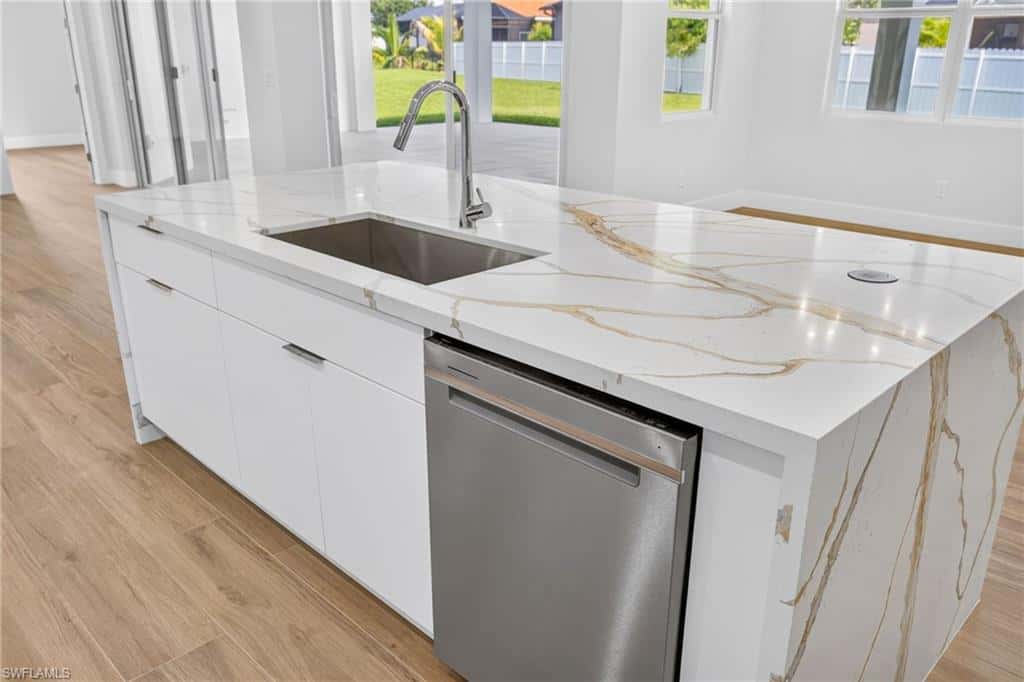 1726 36th Ter, Cape Coral, photo 13