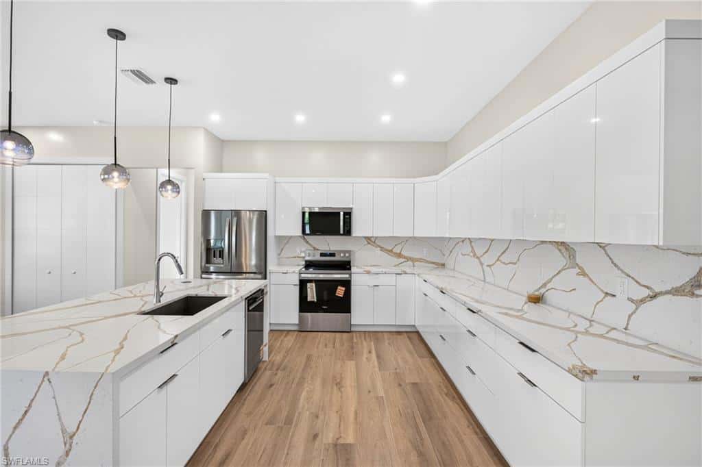 1726 36th Ter, Cape Coral, photo 9