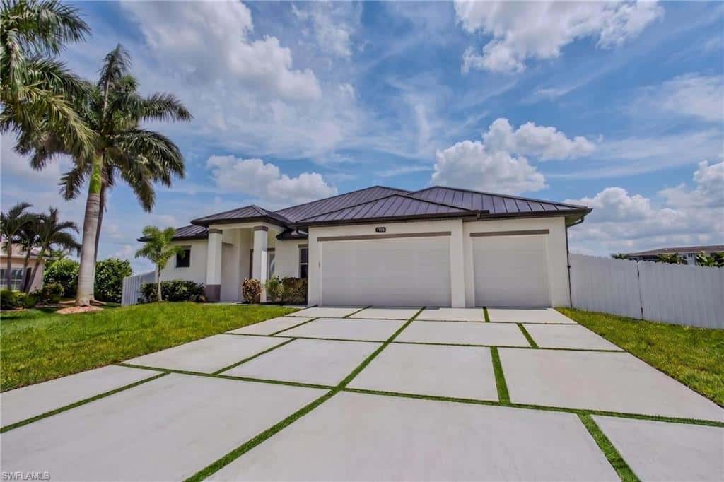 1726 36th Ter, Cape Coral, photo 4