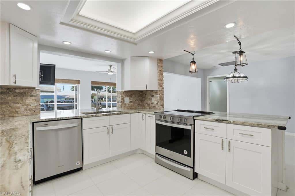 5964 Baker Ct, Fort Myers, photo 12