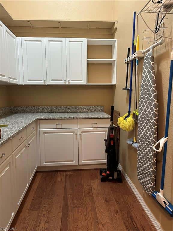 354 Dover Pl #202, Naples, photo 30