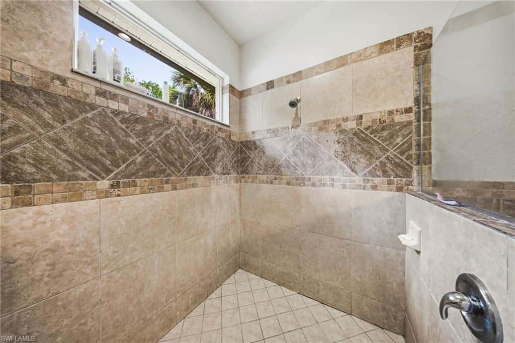 5791 Golden Gate Pkwy, Naples, photo 27