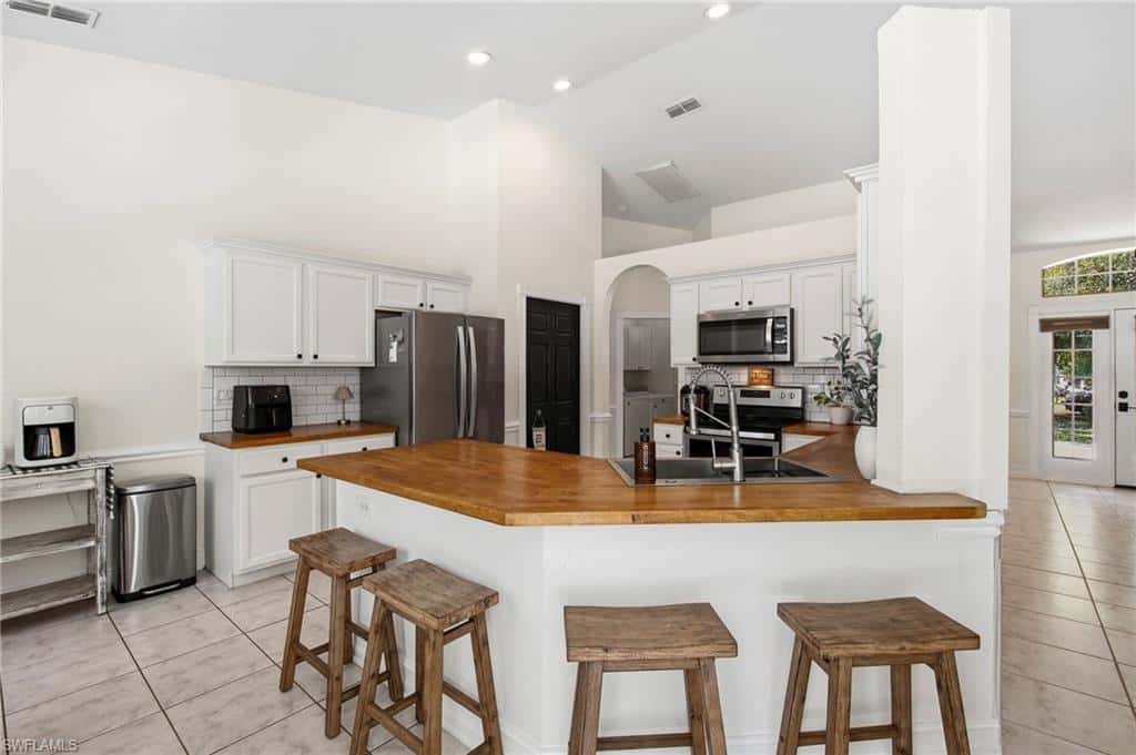 5791 Golden Gate Pkwy, Naples, photo 13