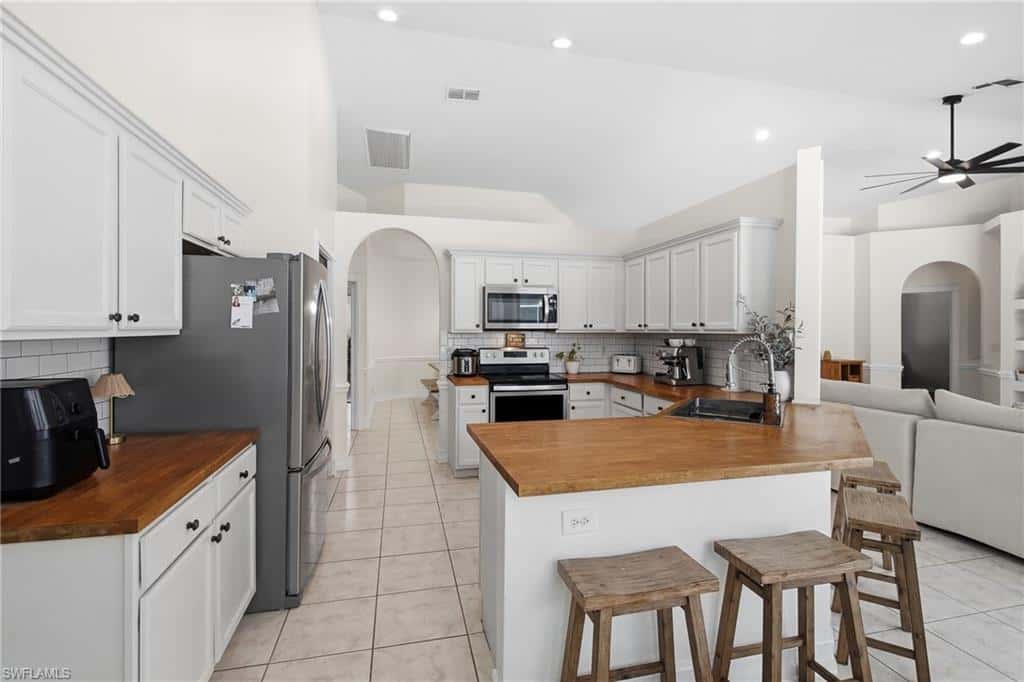 5791 Golden Gate Pkwy, Naples, photo 14
