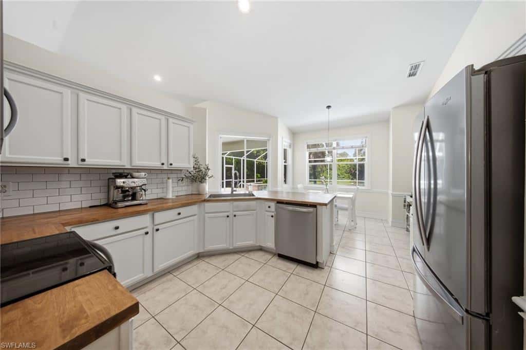 5791 Golden Gate Pkwy, Naples, photo 15