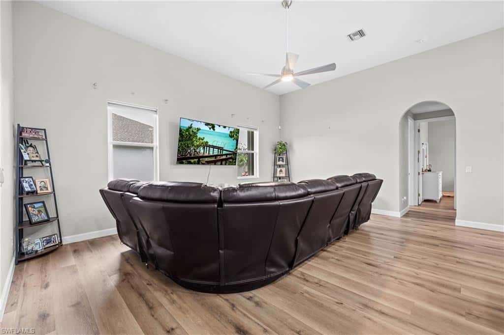 2526 Miracle Pkwy, Cape Coral, photo 13