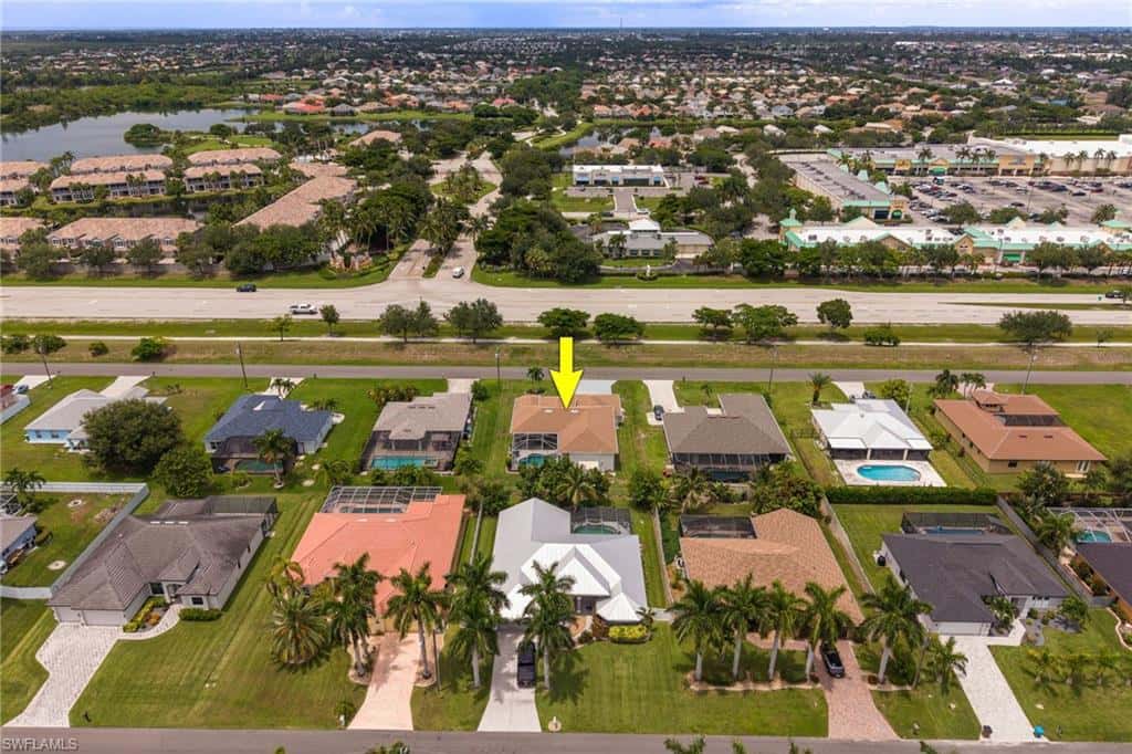 2526 Miracle Pkwy, Cape Coral, photo 47