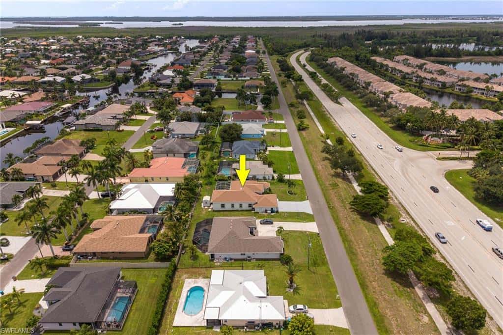 2526 Miracle Pkwy, Cape Coral, photo 43