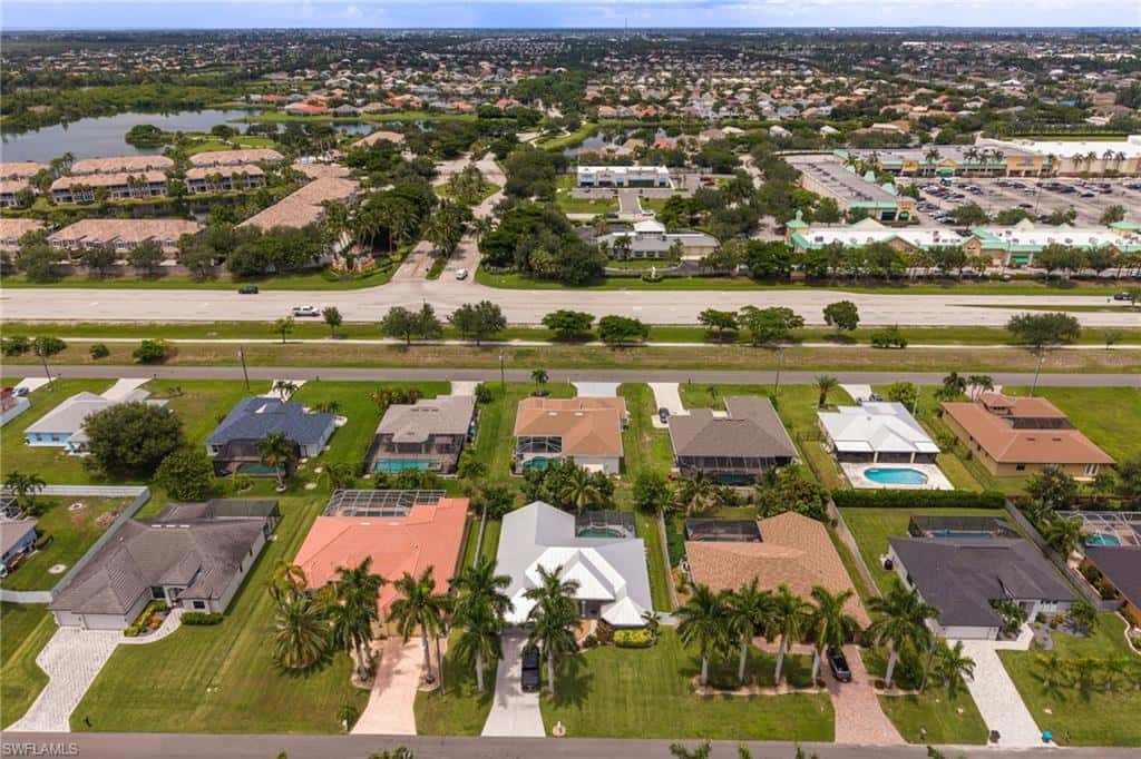 2526 Miracle Pkwy, Cape Coral, photo 48
