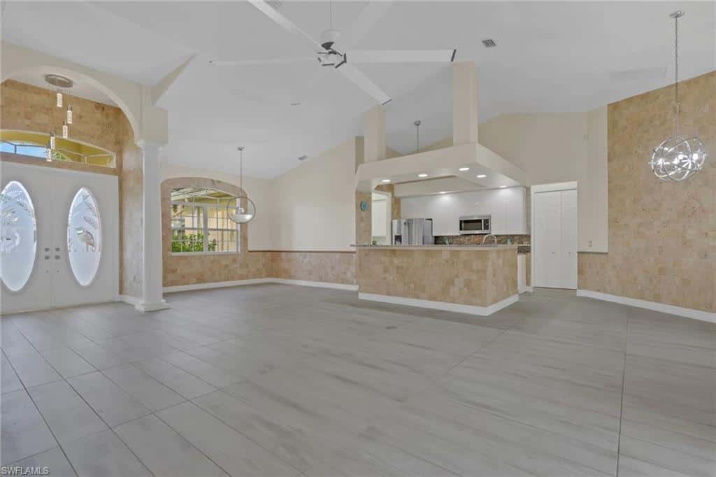 8596 Southwind Bay Cir, Fort Myers, photo 6