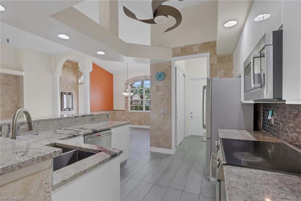 8596 Southwind Bay Cir, Fort Myers, photo 11