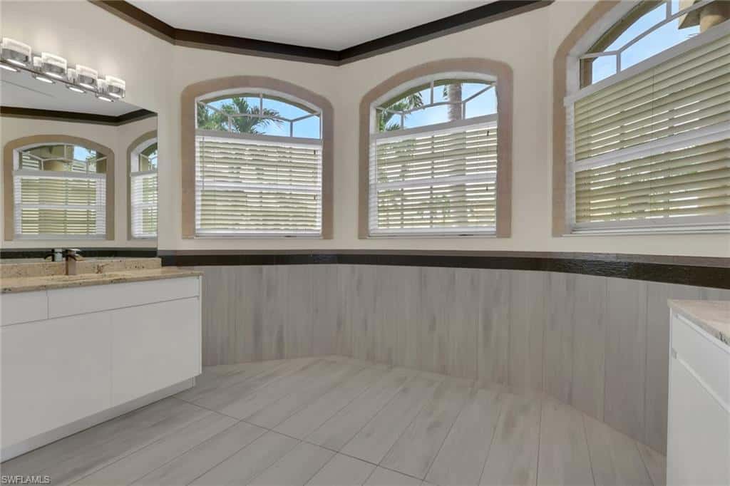 8596 Southwind Bay Cir, Fort Myers, photo 19