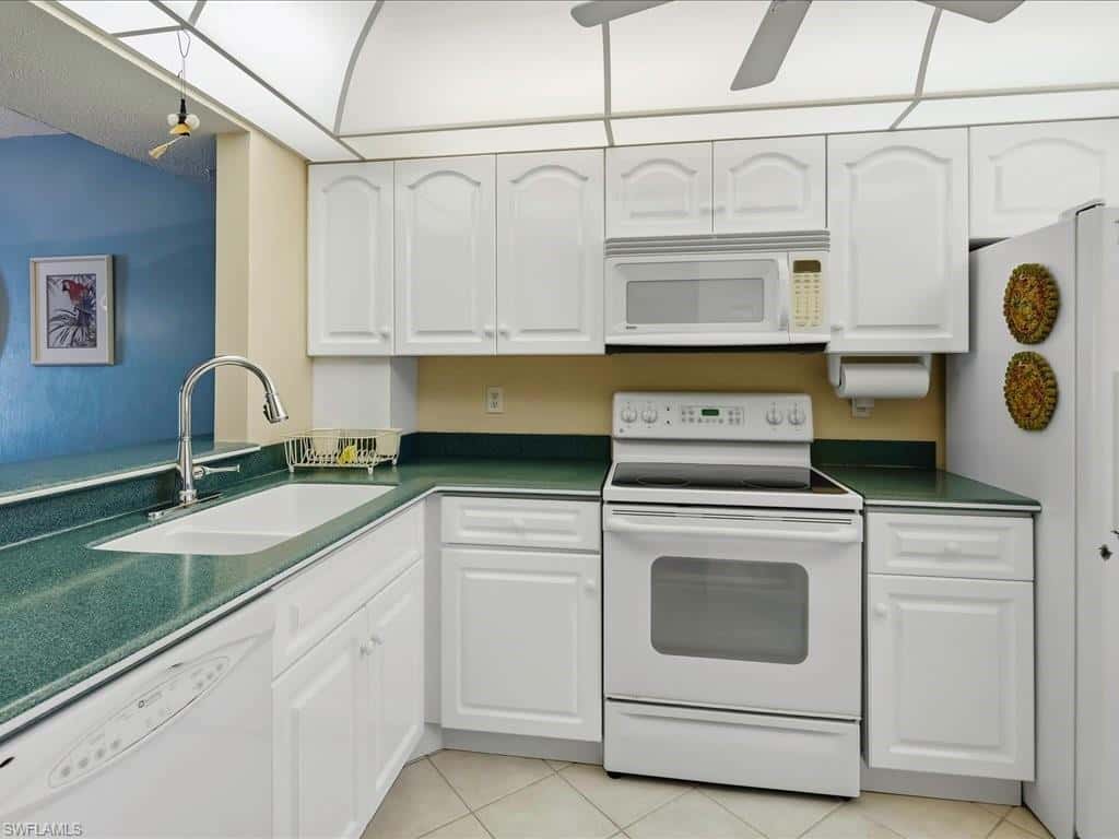 320 Seaview Ct #904, Marco Island, photo 24