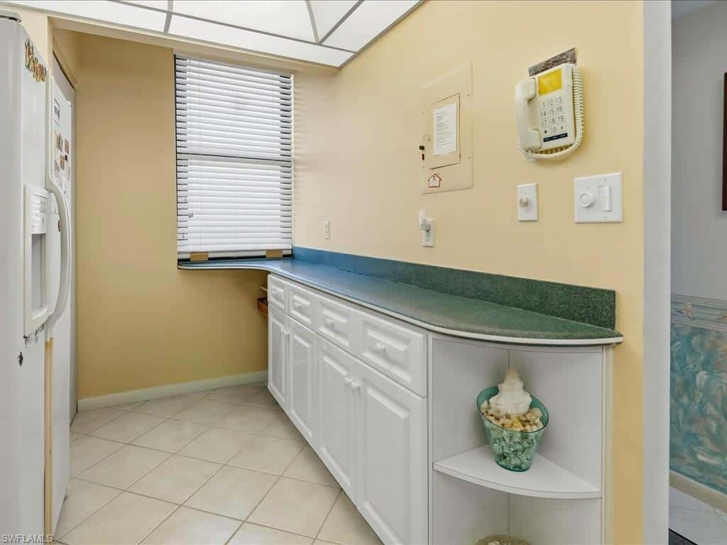 320 Seaview Ct #904, Marco Island, photo 25
