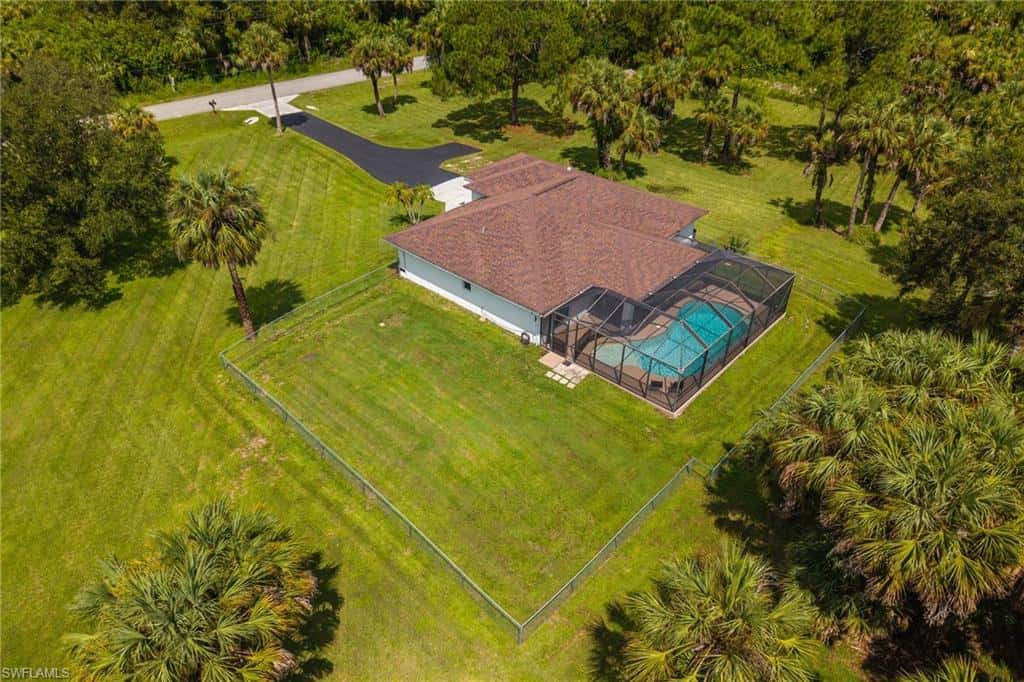 570 22nd St, Naples, photo 46